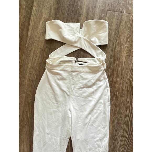 NBD Kieran Jumpsuit White Ivory Cut out Criss Cross medium - Picture 10 of 12